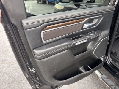2022 RAM 1500 Laramie Crew Cab 4x4 5'7' Box