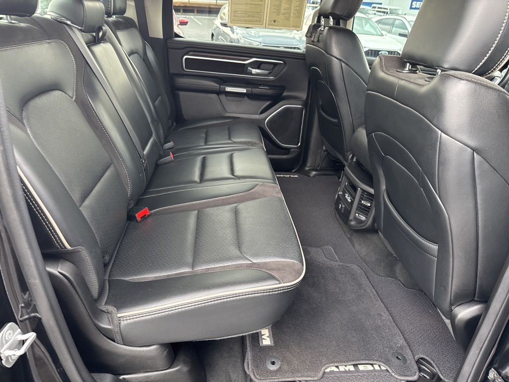 2022 RAM 1500 Laramie Crew Cab 4x4 5'7' Box