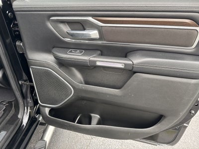 2022 RAM 1500 Laramie Crew Cab 4x4 5'7' Box