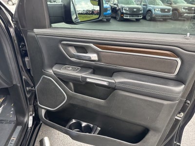 2022 RAM 1500 Laramie Crew Cab 4x4 5'7' Box