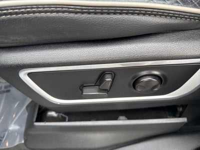 2022 RAM 1500 Laramie Crew Cab 4x4 5'7' Box