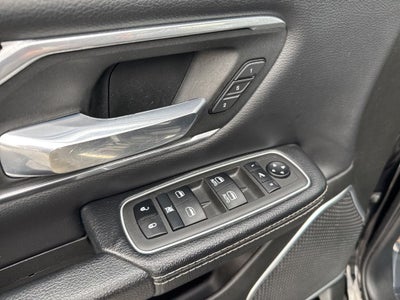 2022 RAM 1500 Laramie Crew Cab 4x4 5'7' Box