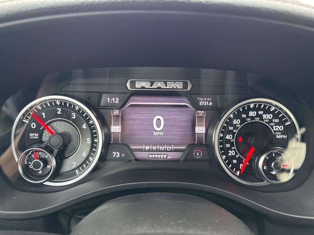 2022 RAM 1500 Laramie Crew Cab 4x4 5'7' Box