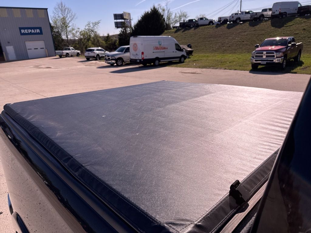 2022 RAM 1500 Laramie Crew Cab 4x4 5'7' Box