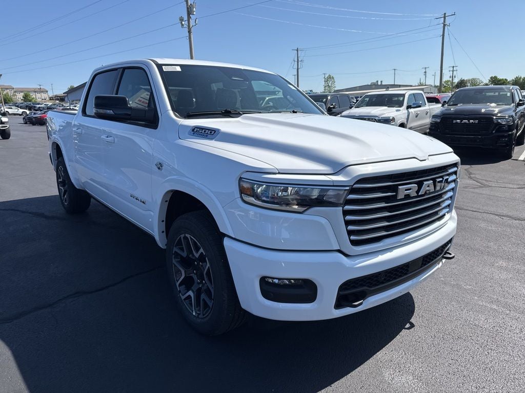 2026 RAM Ram 1500 RAM 1500 LARAMIE CREW CAB 4X4 5'7' BOX