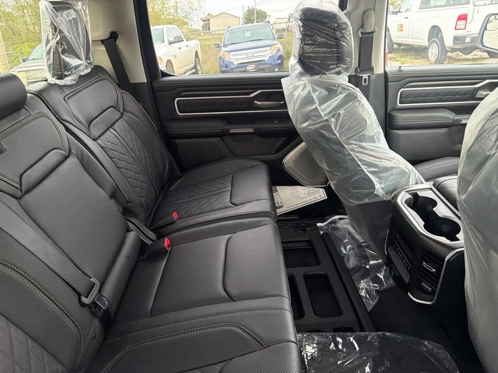 2027 RAM Ram 1500 RAM 1500 TUNGSTEN CREW CAB 4X4 5'7' BOX
