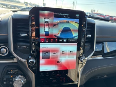 2025 RAM 1500 Tungsten Crew Cab 4x4 5'7' Box