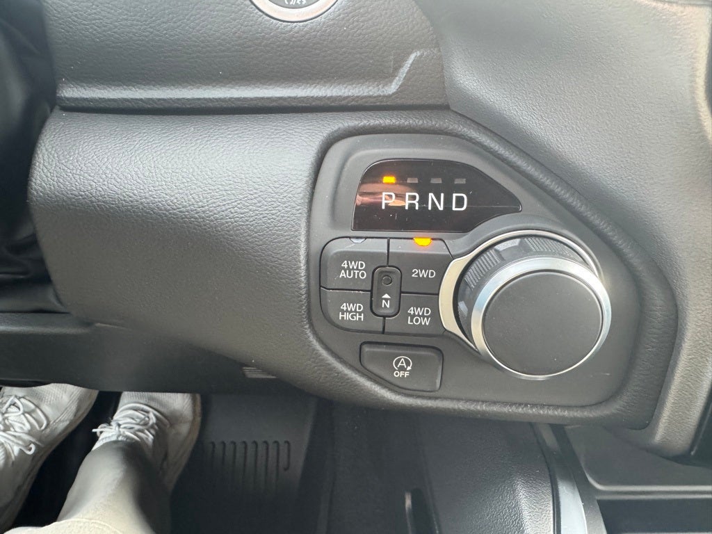 2026 RAM Ram 1500 RAM 1500 BIG HORN CREW CAB 4X4 6'4' BOX