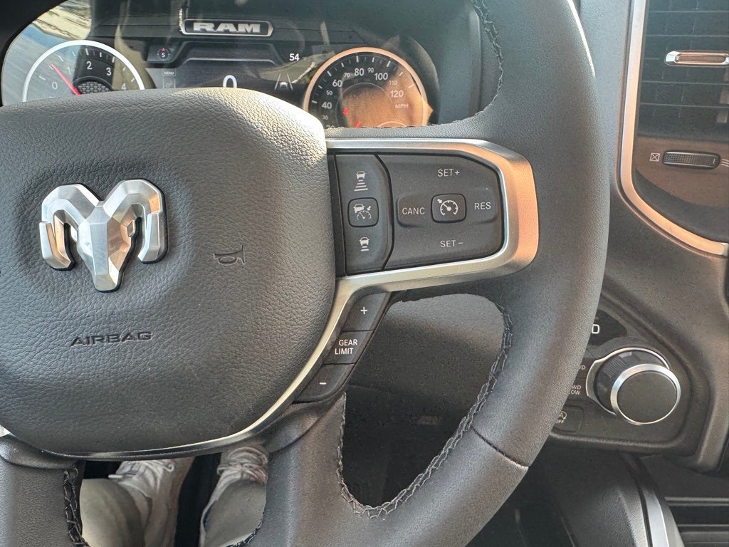 2026 RAM Ram 1500 RAM 1500 BIG HORN CREW CAB 4X4 6'4' BOX