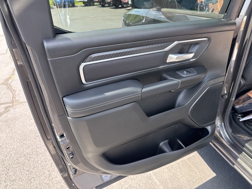 2026 RAM Ram 1500 RAM 1500 BIG HORN CREW CAB 4X4 6'4' BOX