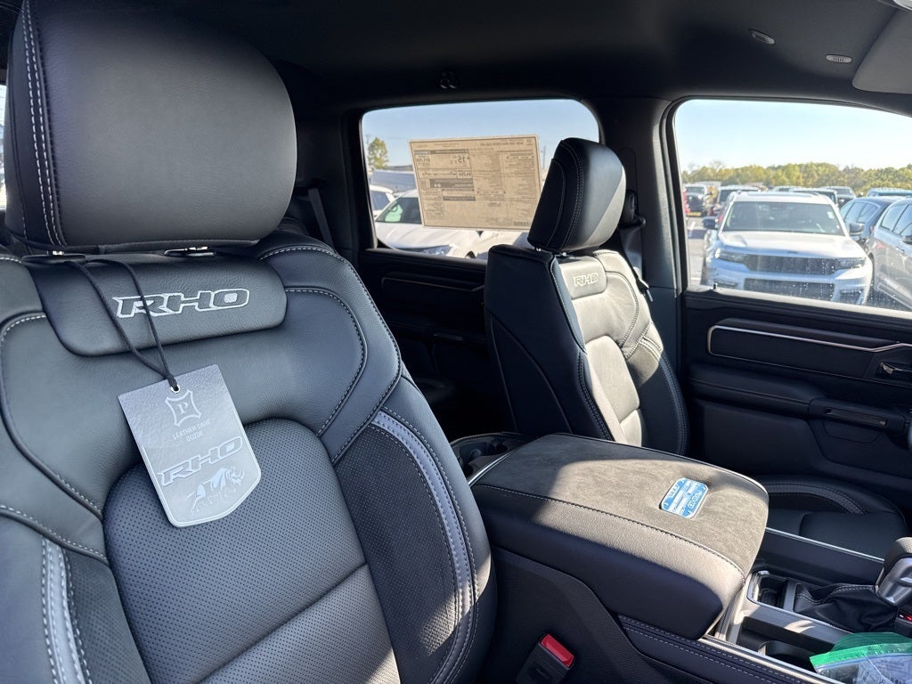 2025 RAM Ram 1500 RAM 1500 RHO CREW CAB 4X4 5'7' BOX