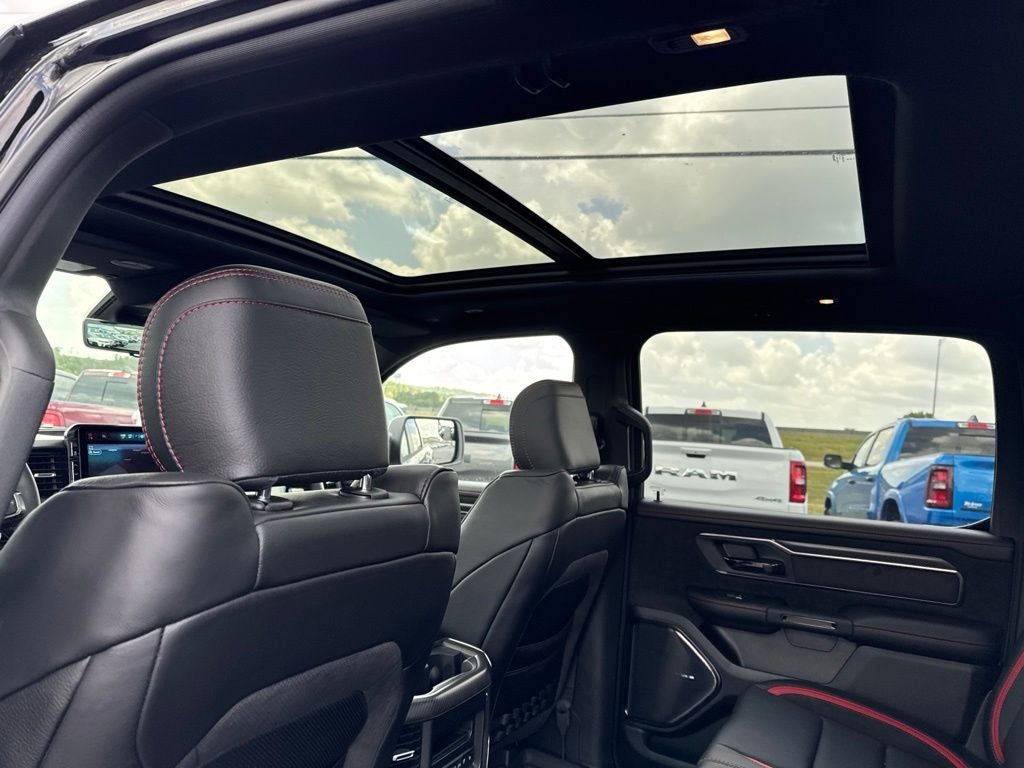2026 RAM Ram 1500 RAM 1500 RHO CREW CAB 4X4 5'7' BOX