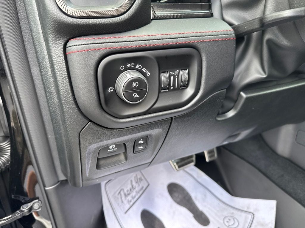 2026 RAM Ram 1500 RAM 1500 RHO CREW CAB 4X4 5'7' BOX