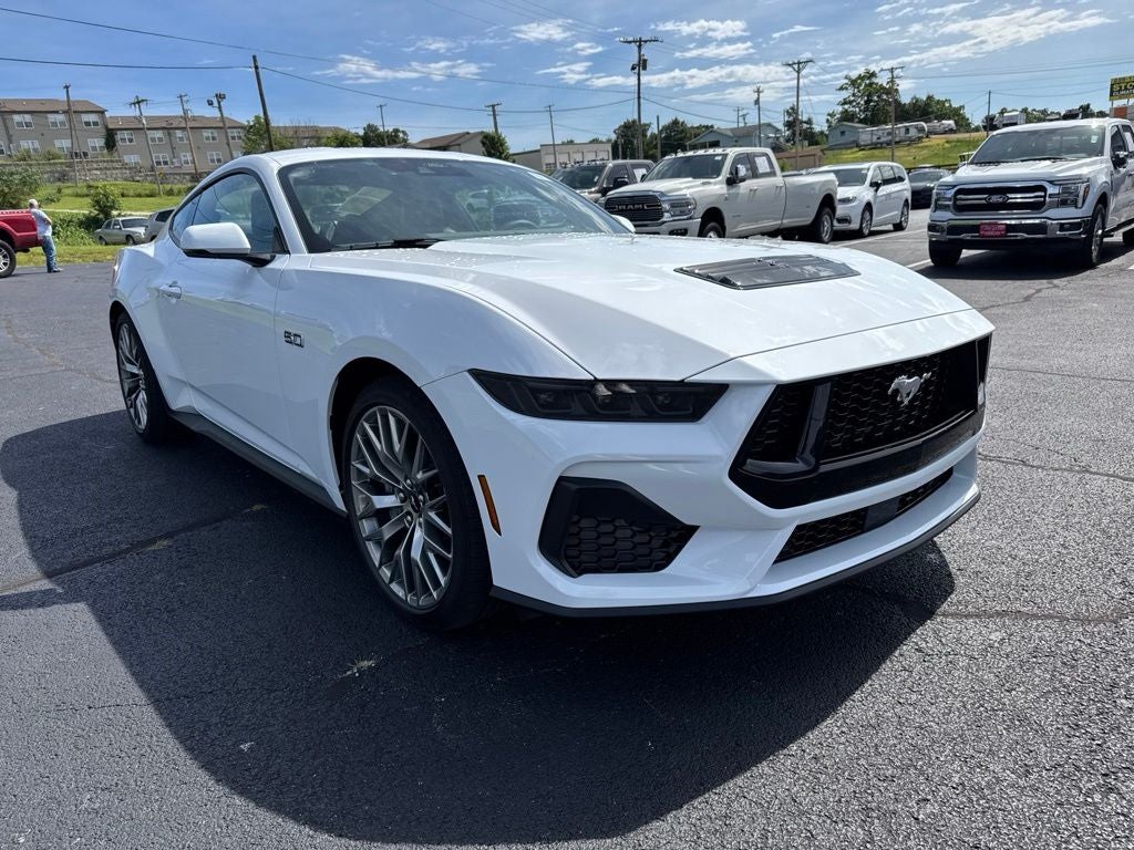 2026 Ford Mustang GT Premium Fastback