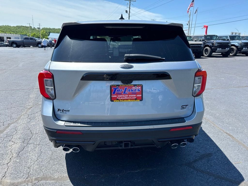 2022 Ford Explorer ST