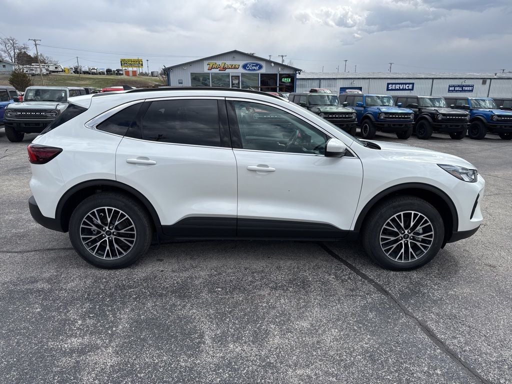 2025 Ford Escape PHEV