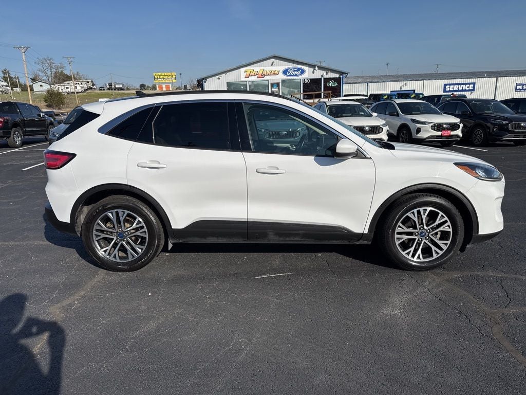 2020 Ford Escape SEL