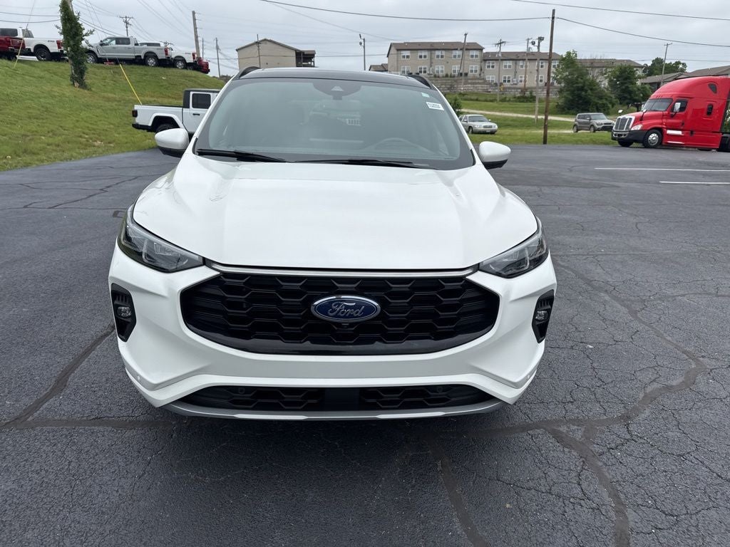 2025 Ford Escape ST-Line Elite