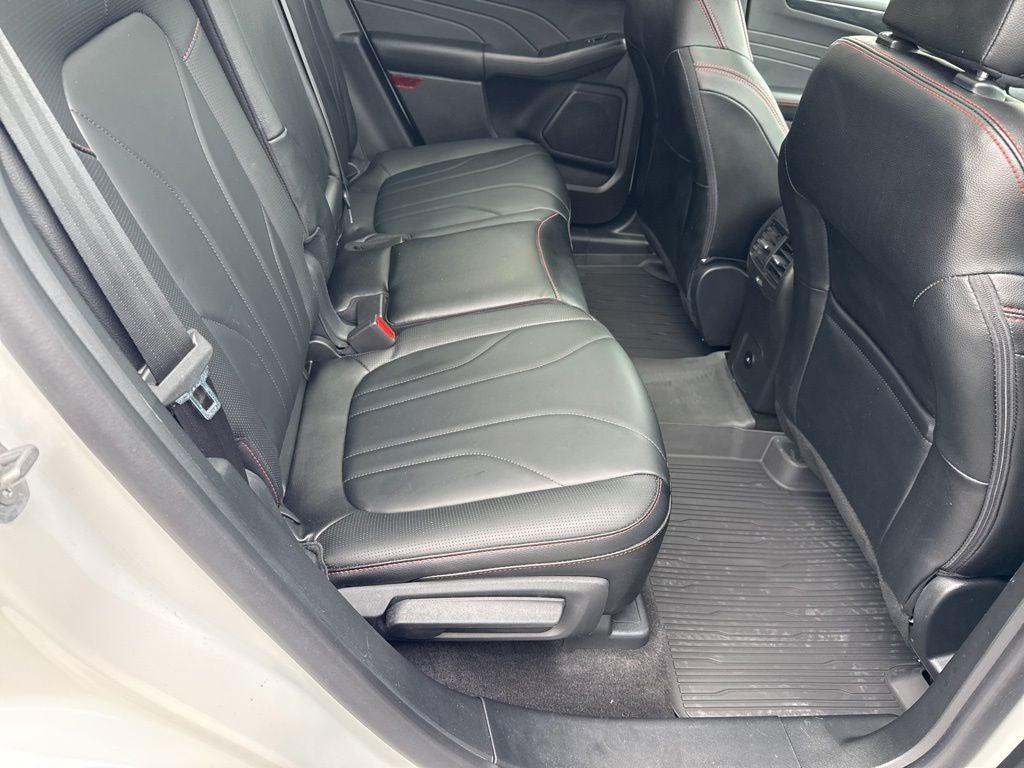 2025 Ford Escape ST-Line Elite