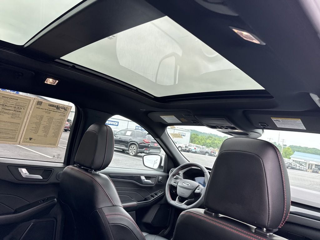 2025 Ford Escape ST-Line Elite