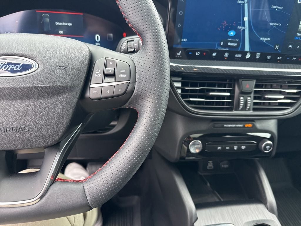 2025 Ford Escape ST-Line Elite