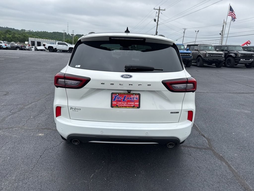 2025 Ford Escape ST-Line Elite
