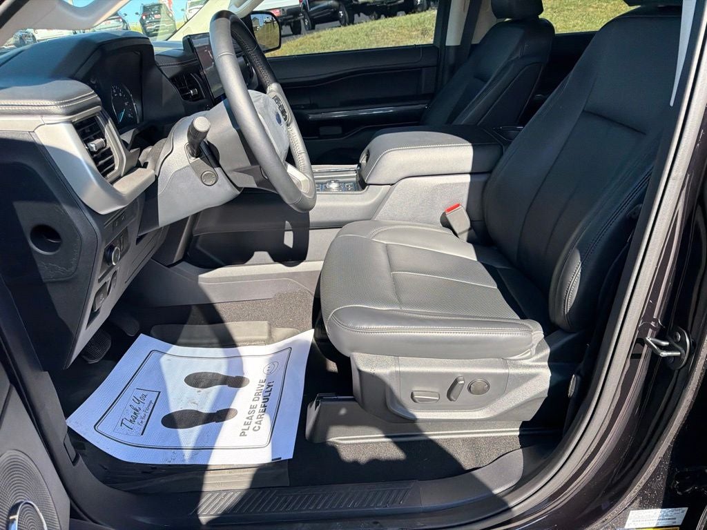 2023 Ford Expedition XLT