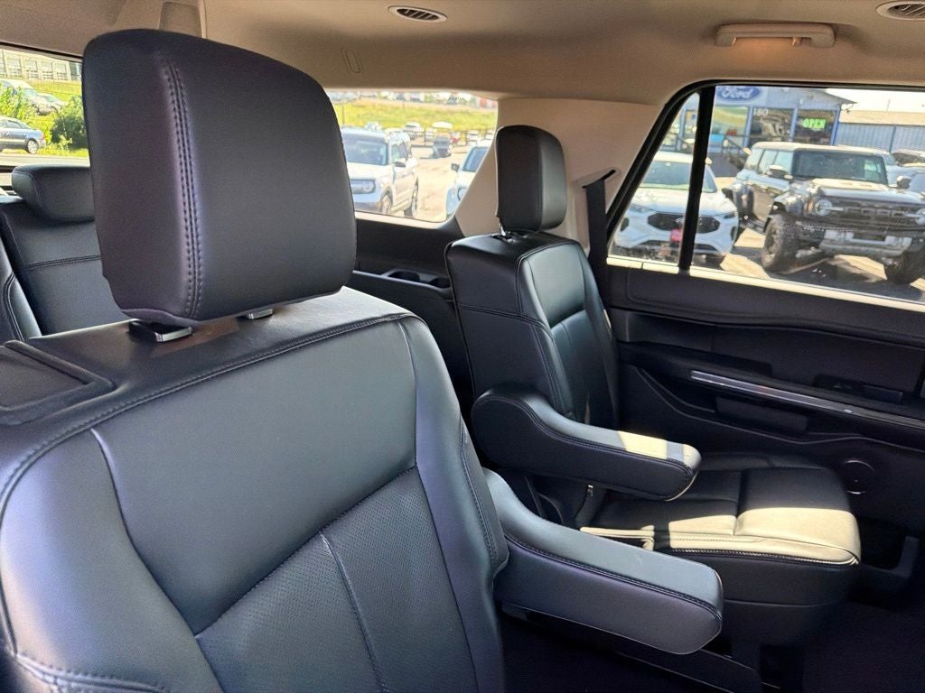 2023 Ford Expedition XLT