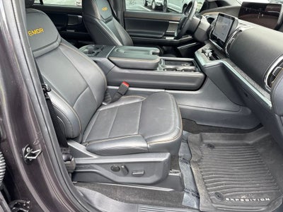 2025 Ford Expedition Tremor