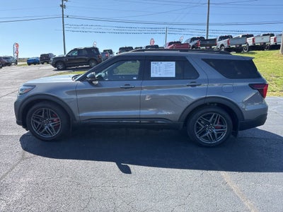 2025 Ford Explorer ST