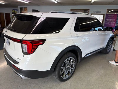 2025 Ford Explorer Platinum
