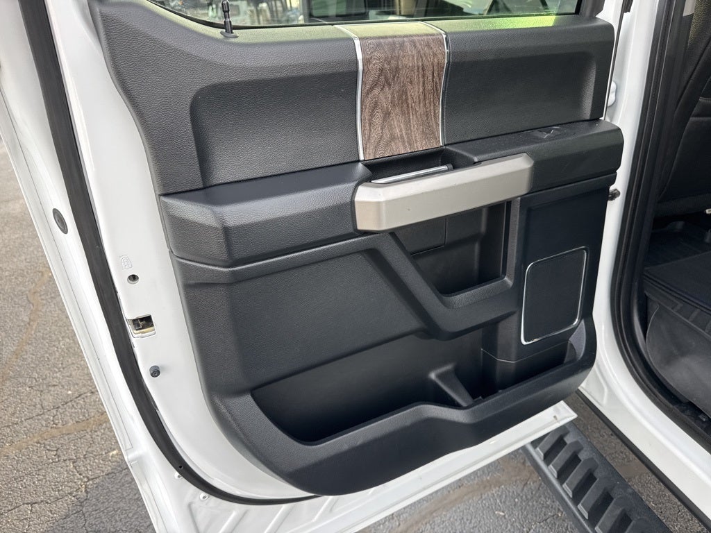 2017 Ford F-250 LARIAT