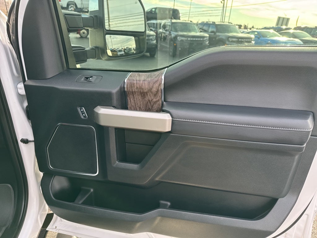 2017 Ford F-250 LARIAT