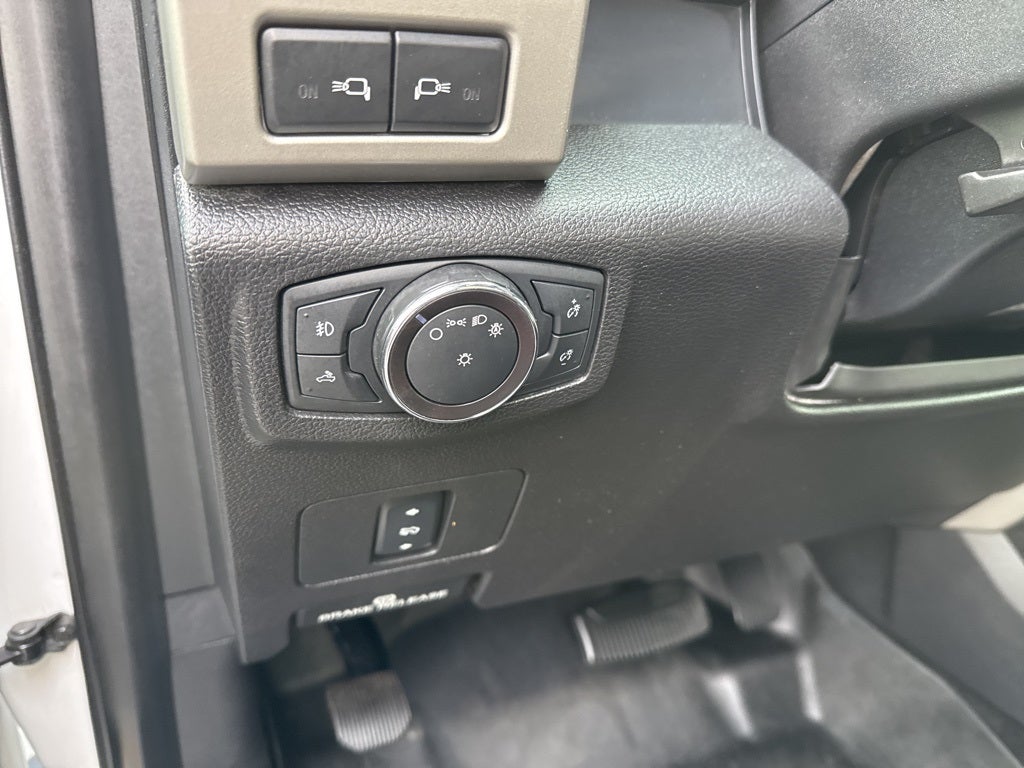 2017 Ford F-250 LARIAT