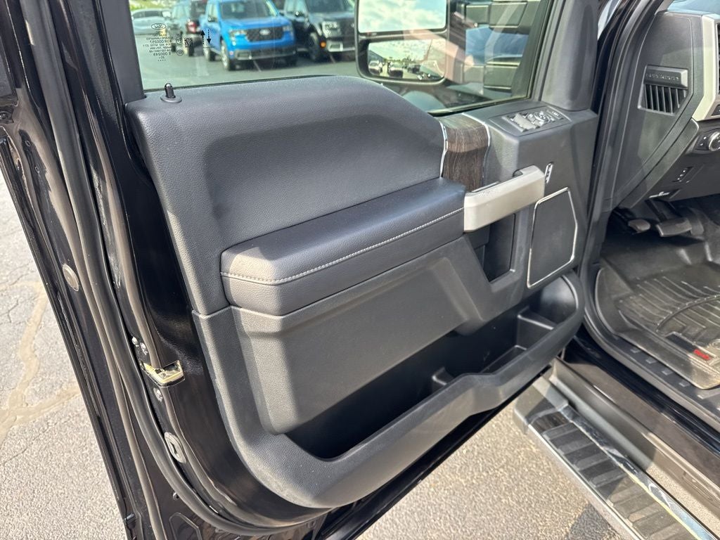 2021 Ford F-250 LARIAT