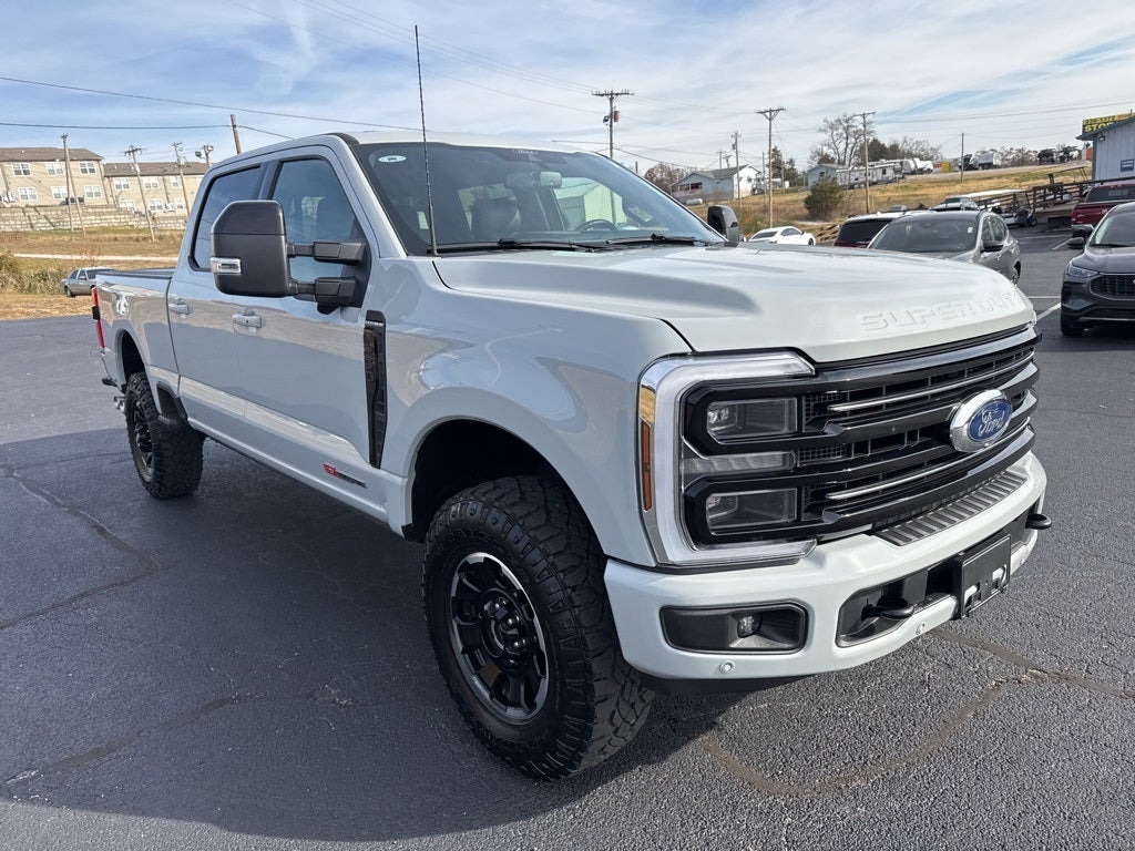 2025 Ford F-250 Platinum