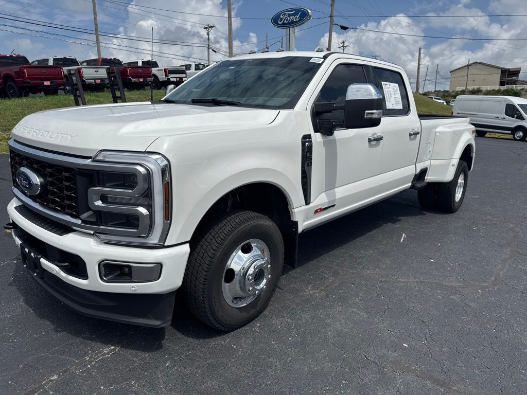 2026 Ford F-350 Platinum