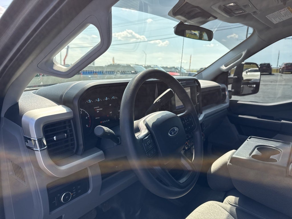 2025 Ford F-350 XL