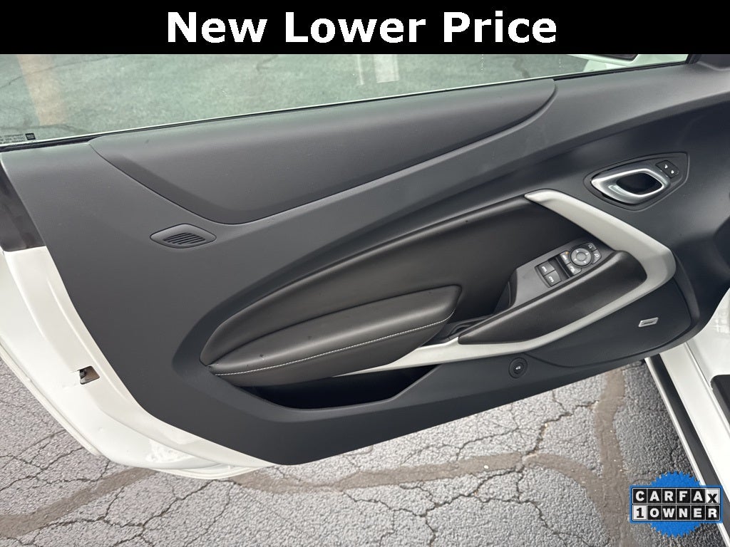 2023 Chevrolet Camaro RWD Convertible LT1