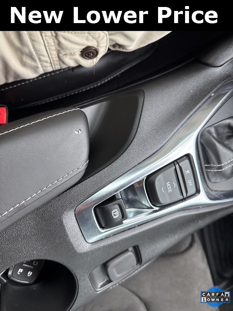 2023 Chevrolet Camaro RWD Convertible LT1