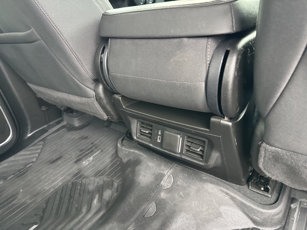 2025 Chevrolet Silverado 2500HD 4WD Crew Cab Standard Bed LT