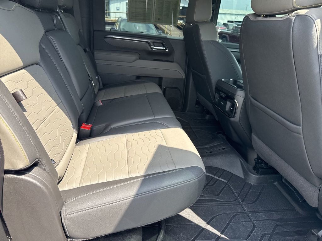 2025 Chevrolet Silverado 2500HD 4WD Crew Cab Standard Bed ZR2