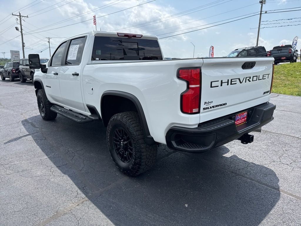 2025 Chevrolet Silverado 2500HD 4WD Crew Cab Standard Bed ZR2