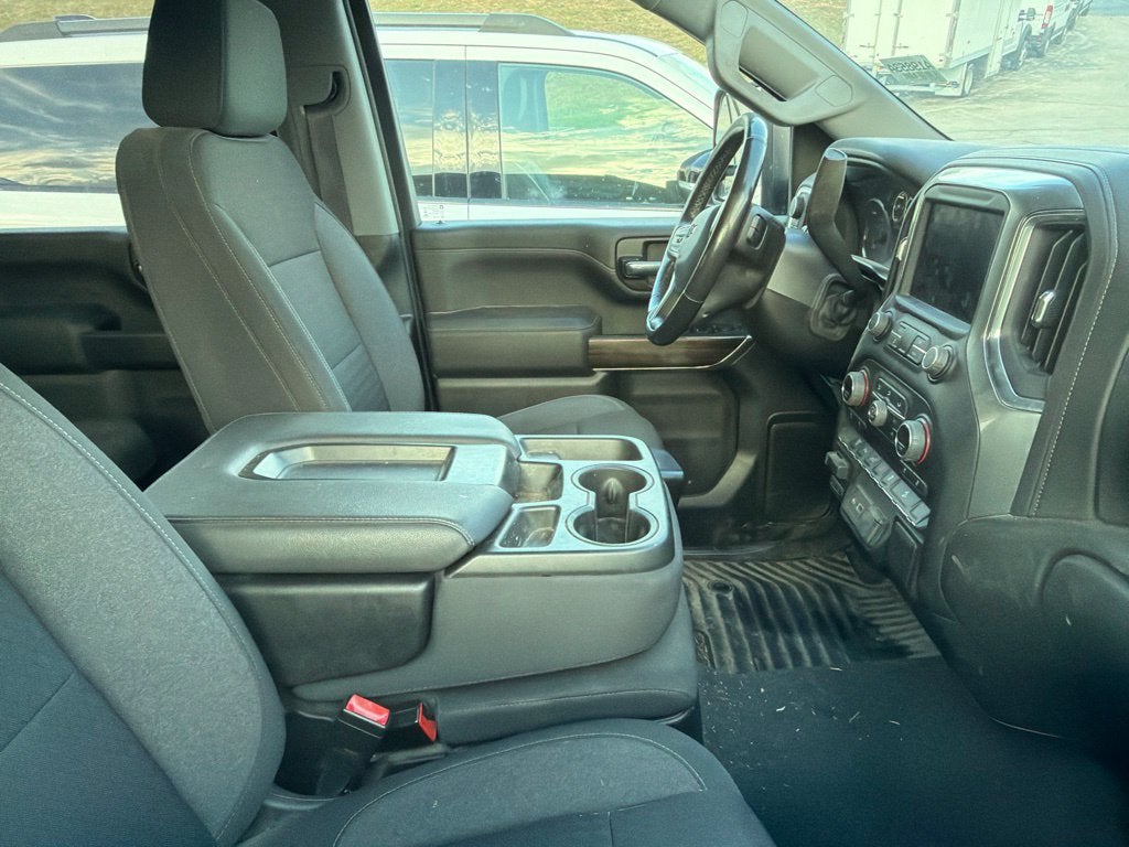 2022 Chevrolet Silverado 3500HD 4WD Crew Cab Standard Bed LT