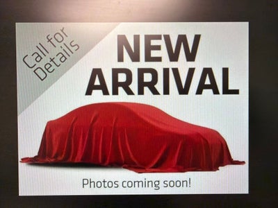 2022 Chevrolet Silverado 1500 4WD Crew Cab Short Bed Custom
