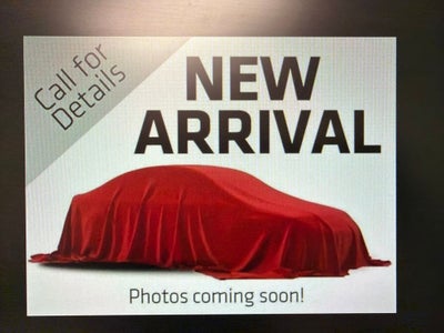 2022 Chevrolet Silverado 1500 4WD Crew Cab Short Bed Custom