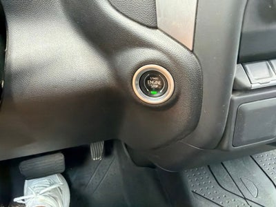 2022 Chevrolet Silverado 1500 4WD Crew Cab Short Bed Custom