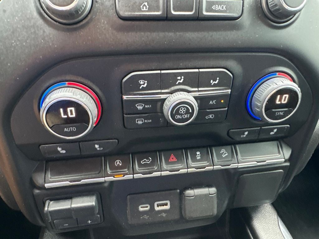 2021 Chevrolet Silverado 1500 4WD Crew Cab Short Bed RST