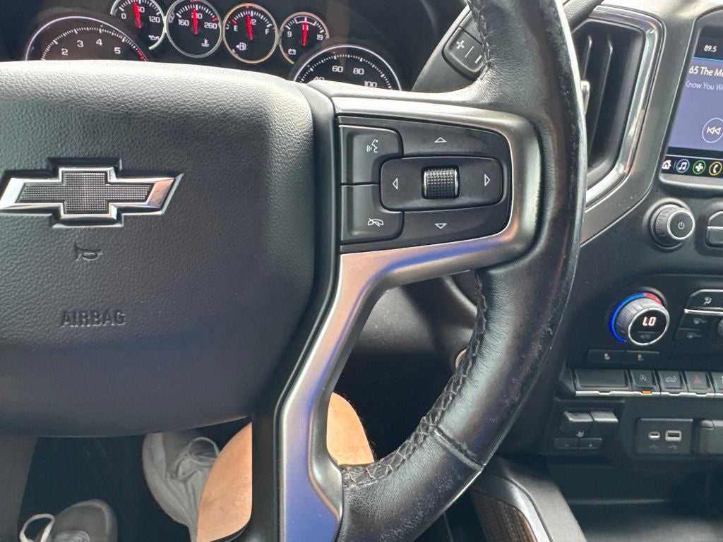 2021 Chevrolet Silverado 1500 4WD Crew Cab Short Bed RST