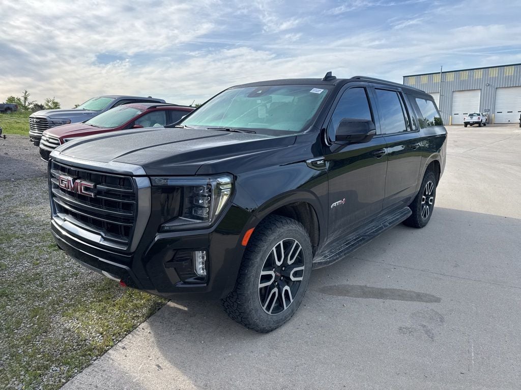 2023 GMC Yukon XL AT4